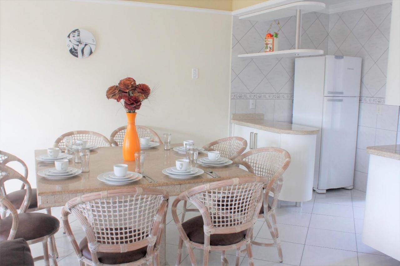 Apartamento inteiro 3 quartos no condomínio solar das bromelias Bombinhas Exterior foto